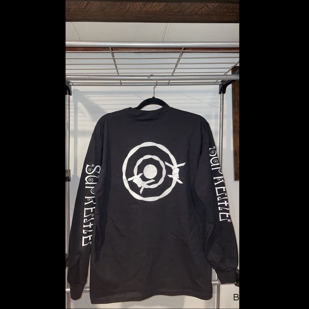 SUPREME “SOUTH2 WEST8 L/S POCKET TEE